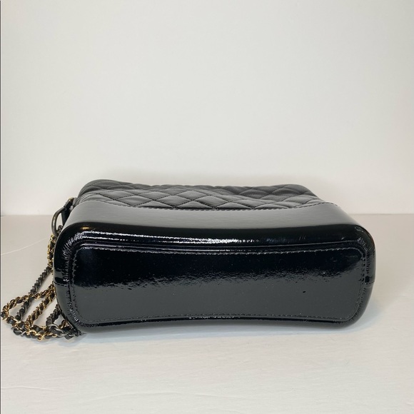 ($4300) Chanel Gabrielle - Picture 12 of 13